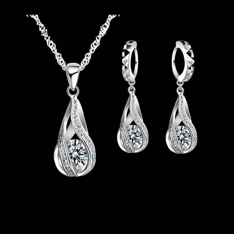 Elegant and Stylish Women 925 Silver Jewelry Set 1