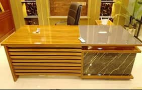 Exacutive Tables, CEO Tables, Boss Tables, Office Furniture in Lahore