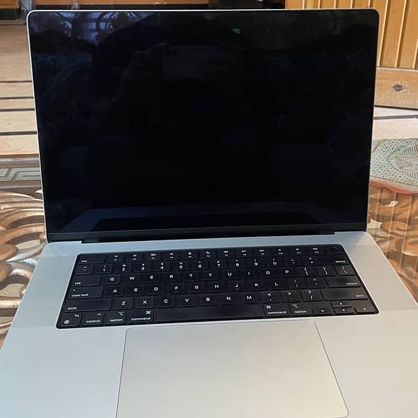 Macbook Pro 2021 M1 Pro Chip 16’inch 1