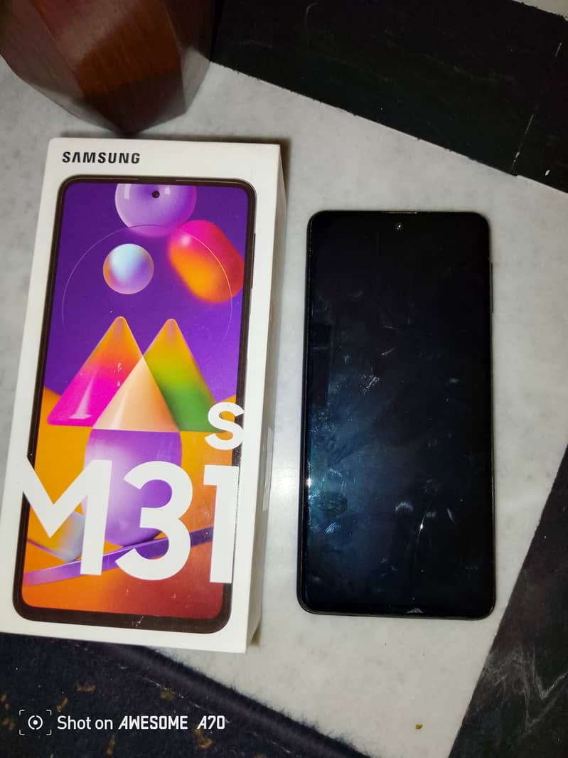 Samsung M31s 0