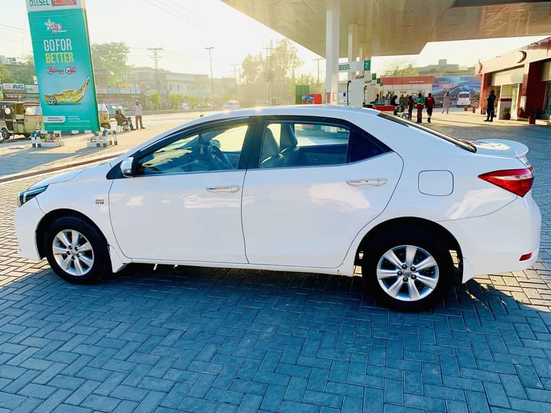 Toyota Corolla Altis Grande 2016 3