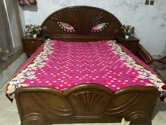 Eagle eyes shaped wooden double bed