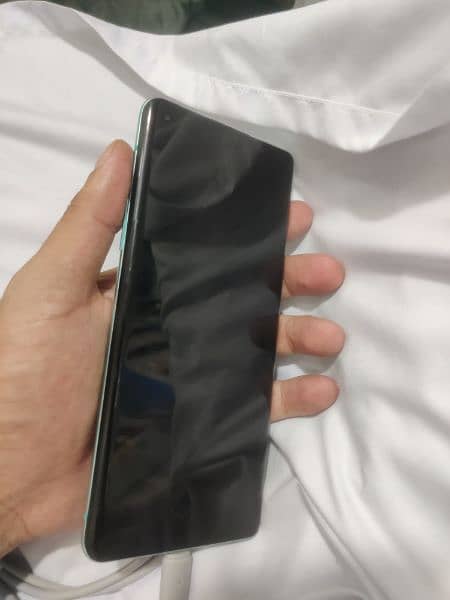 OnePlus 8 pro. . . 12gb 256. . . . 1