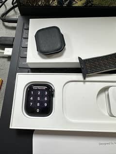 Apple watch 8 Series 41mm Box with All accessories