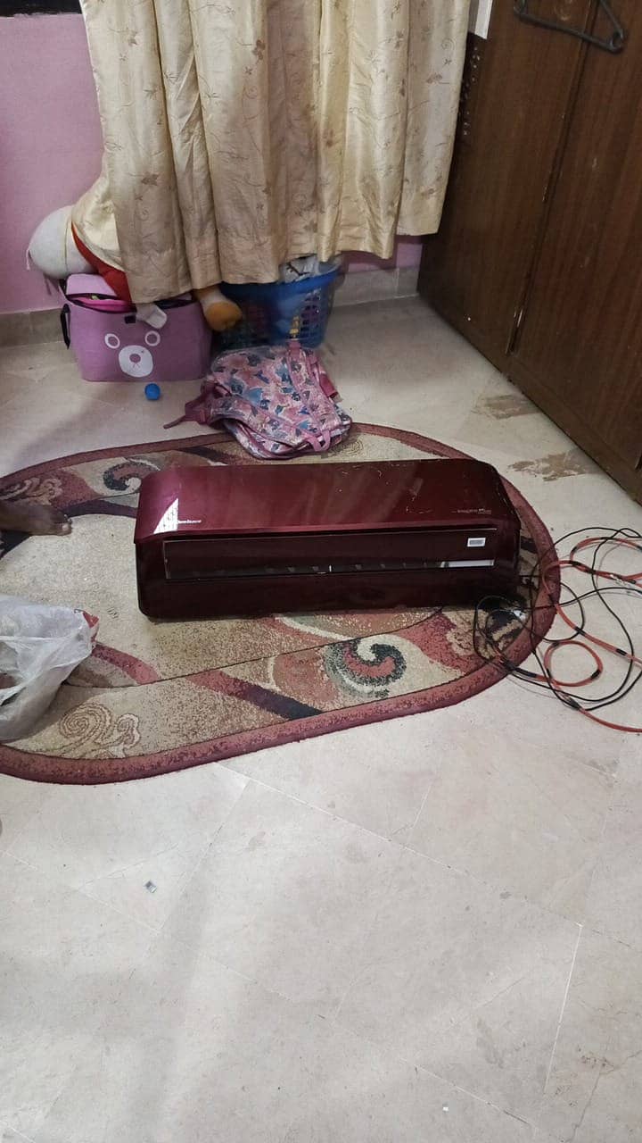 Dawlance 1 Ton Inverter AC orginal Condition 2