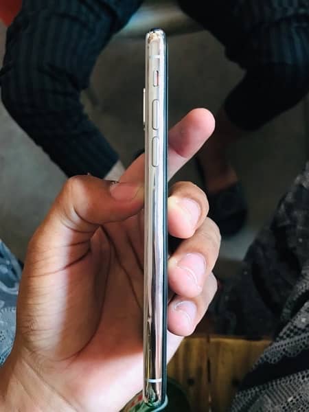 iphone x pta approved 64gb 4