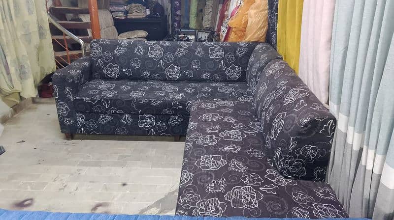 Sofa Sets Available For Sale with 25% Discount 2