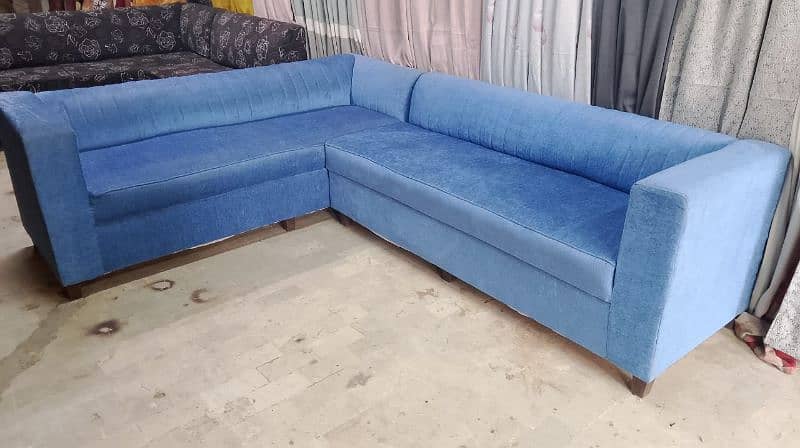 Sofa Sets Available For Sale with 25% Discount 4