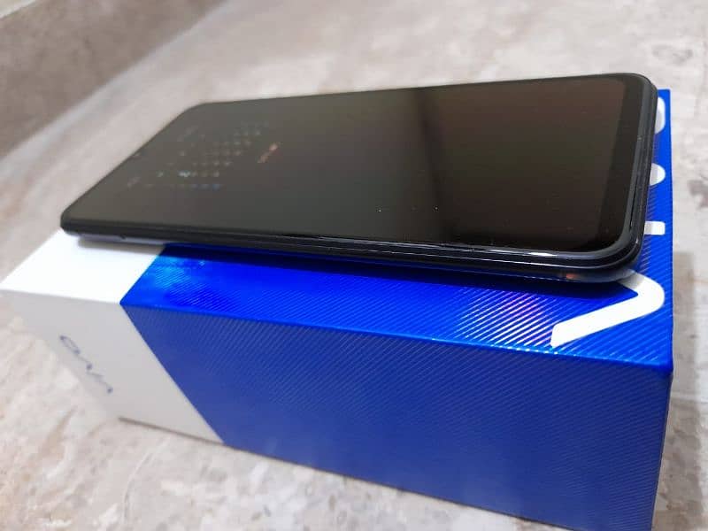 Vivo Y51 6