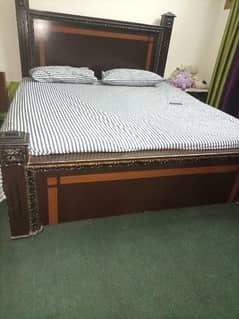double bed with spring mattress 2 side table n dressing table