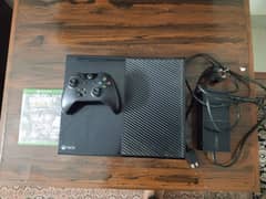 Xbox one Dubai imported in A1 condition. urgent sale