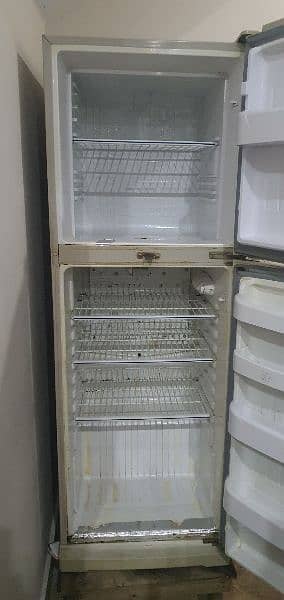 Orient Fridge 18 cub ft 3