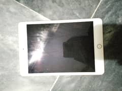 ipad mini 5 10/10 condition without box available