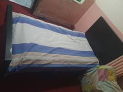 Single Bed in good condition for sale