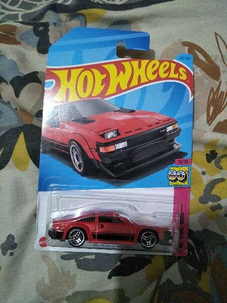 82 toyota supra hotwheels rare piece 1