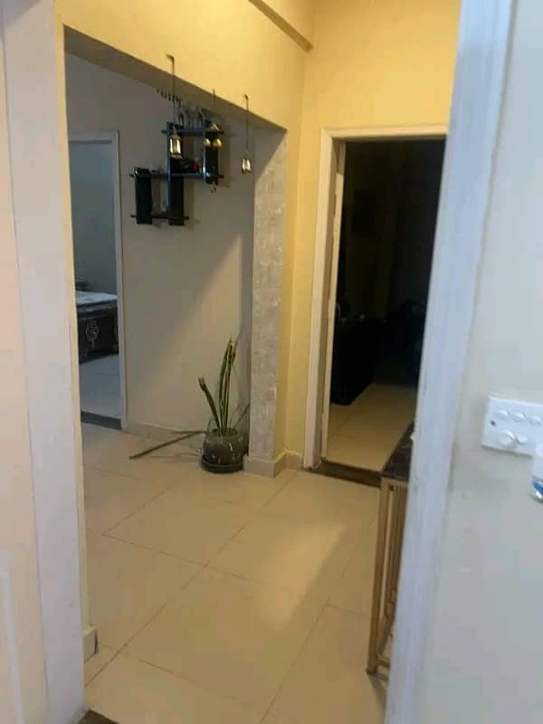 Unfurnished 3 Bed Apartment Avail For Rent 4