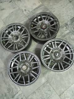 Alloy Wheels R12" . .