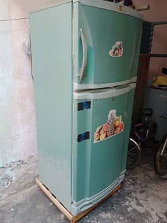 A one fridge ha koi masala Nahi ha cooling b ok pel company