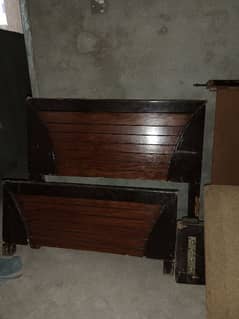 Single bed good condition 0