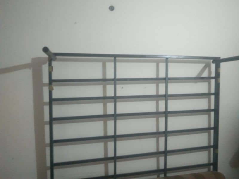 iron bed for sale 0