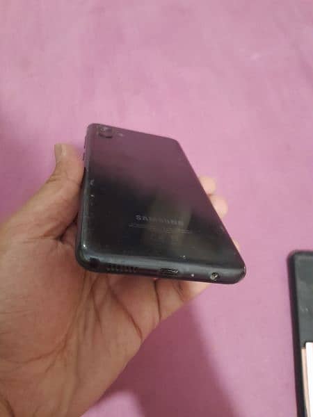 Samsung A04 Mobile Available for Sale (4gb+64gb) 3