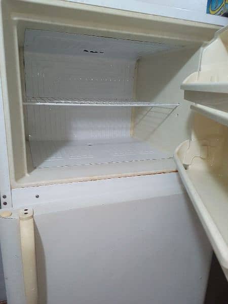A large size refrigerator 1