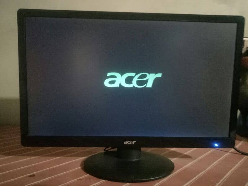 Acer 23 inch Lcd 4