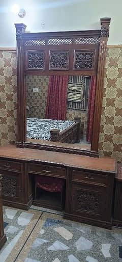 bedroom set and show case