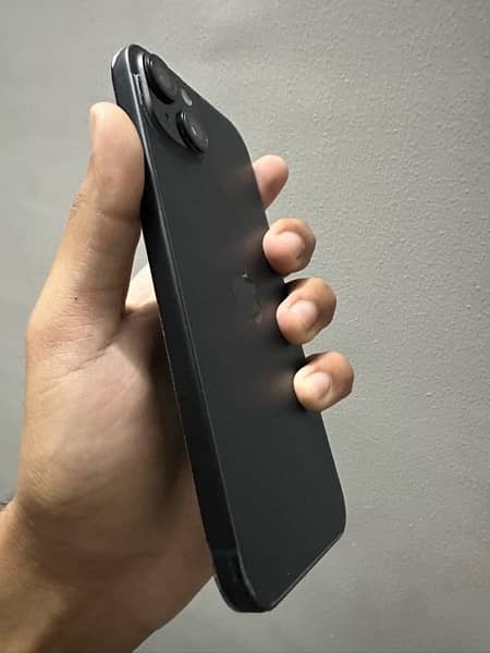 iPhone 15plus (Black Titanium ) 128gb FU 3