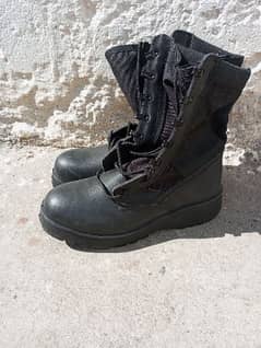 Commando shoes