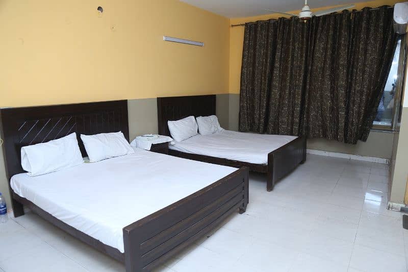 Ideal Rooms Available For Rent at Iqbal town 18