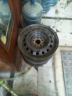 5 nuts rims for corolla