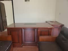 office table for sale very responsible price