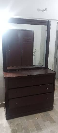 Dressing table for sale 0