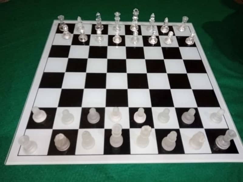 Glass  chess  Board 2ft 0