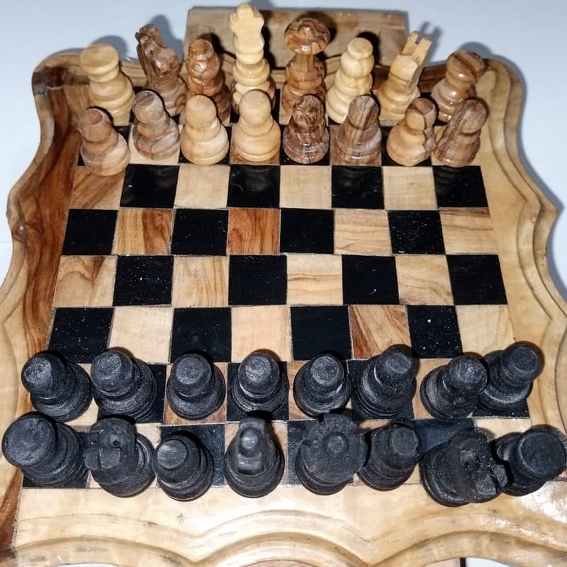 Glass  chess  Board 2ft 1