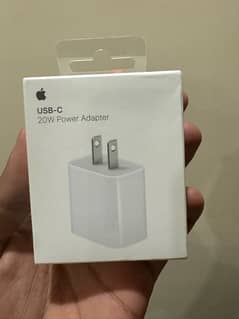 Apple Iphone 20W Adopter Original