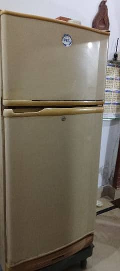 refrigerator (pell)