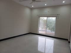 10 marla House Upper Portion for rent in Gulbahar Block Bahria Town Lahore