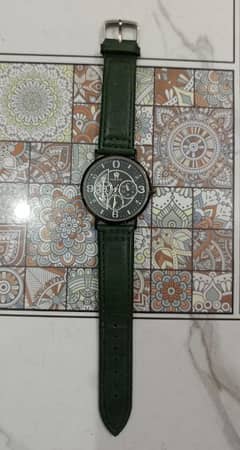 Stylish Hand Royal Watch Green Silver