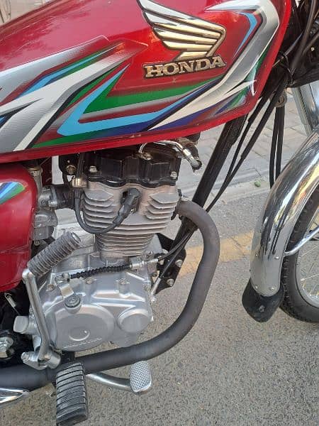 "Honda 125 Bike - Perfect for Honda Enthusiasts!" 6