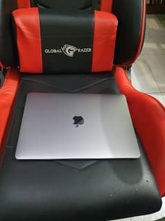 Macbook pro 2019 Touch bar full Box for sale