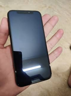 1 phone XS / black colour/ non pta/ 81 battery health