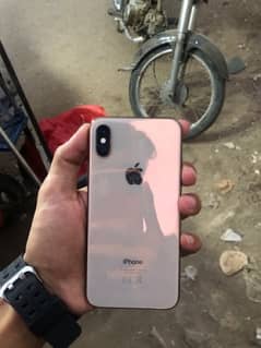 Iphone XS 64Gb With Box 0