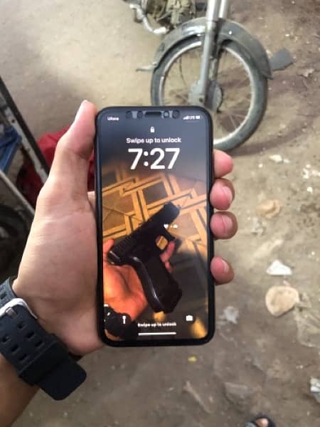 Iphone XS 64Gb With Box 2