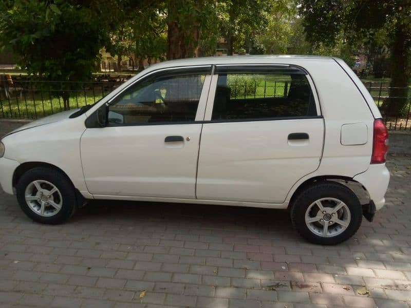 Suzuki Alto 2011 9