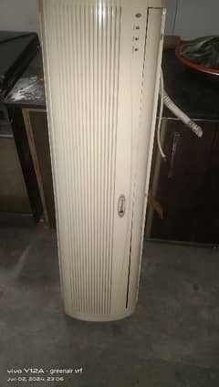i want to sale 2 ton ac (03244327539)