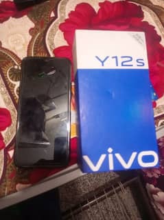 vivo y12s with Box Charger  3/32 condition 10/9 whatsap0321/15/62/504