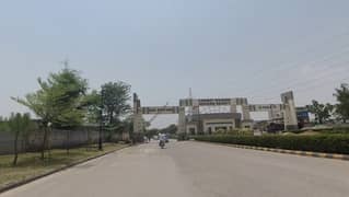 In Roshan Pakistan Scheme Residential Plot For sale Sized 1 Kanal