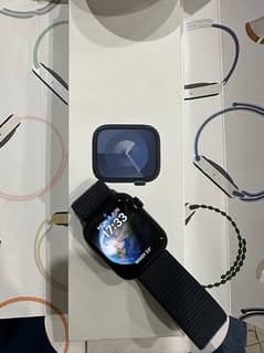 Apple Watch Series 9 45mm GPS with Box and complete accesories